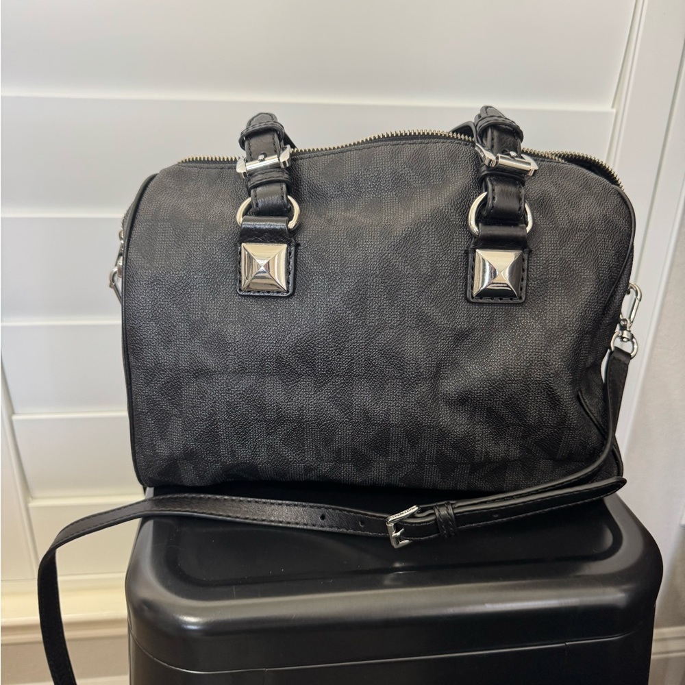 Michael Kors Black Men's Bag - Picture 2 of 3